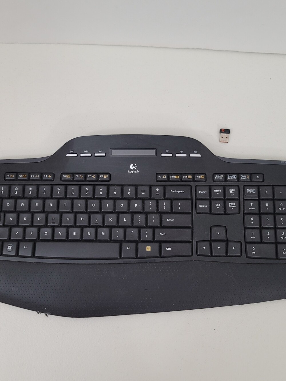 Logitech MK700 Wireless Bluetooth Multimedia Keyboard Y-R0006 With USB Dongle